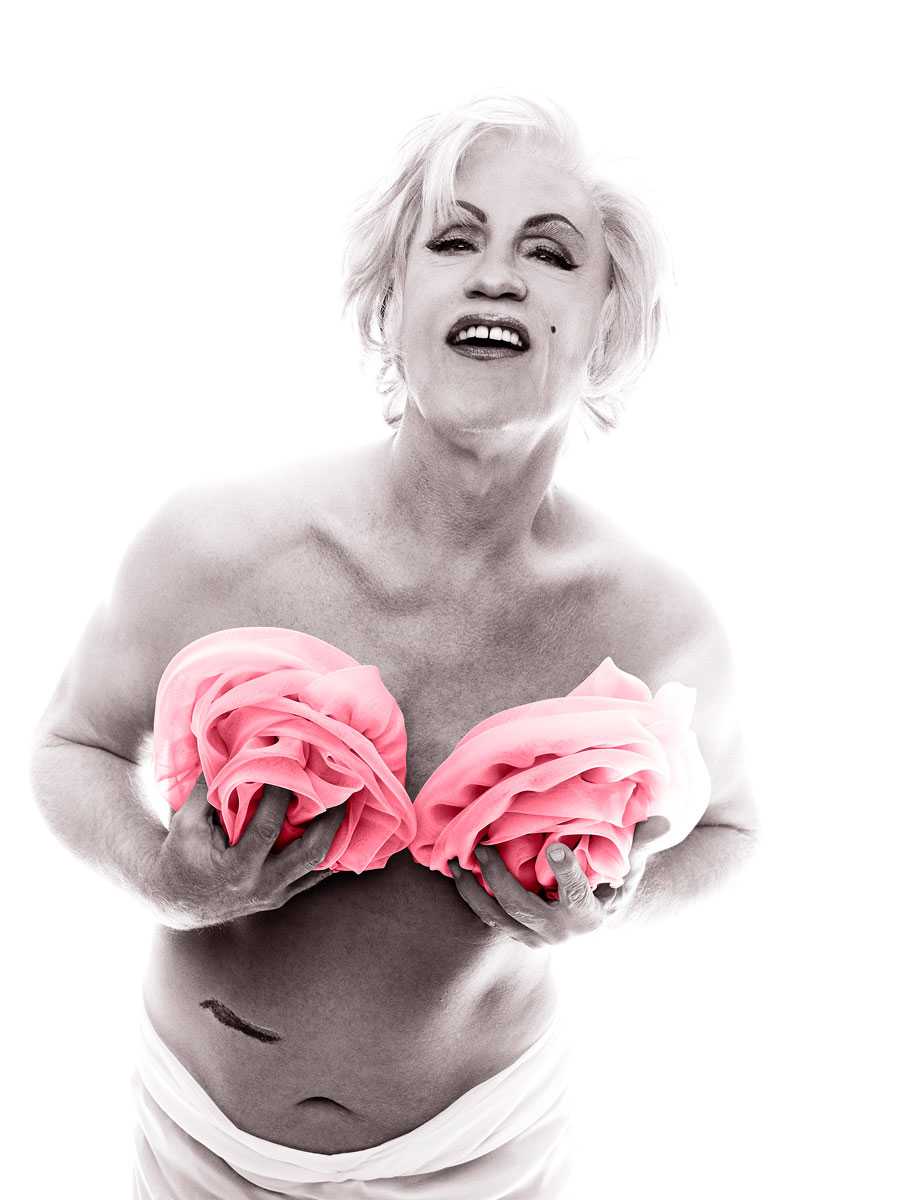 Bert-Stern-_-Marilyn-in-Pink-Roses-(from-The-Last-Session,-1962),-2014-(1).jpg