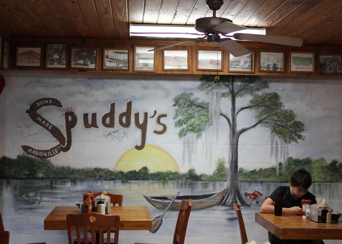 Spuddy S Cajun Cooking Experience Country Roads Magazine