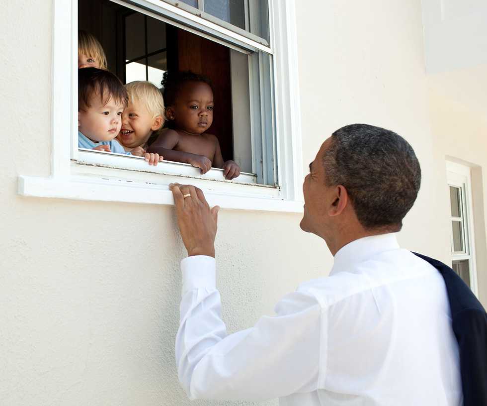 President-Barack-Obama-greets-children.jpg