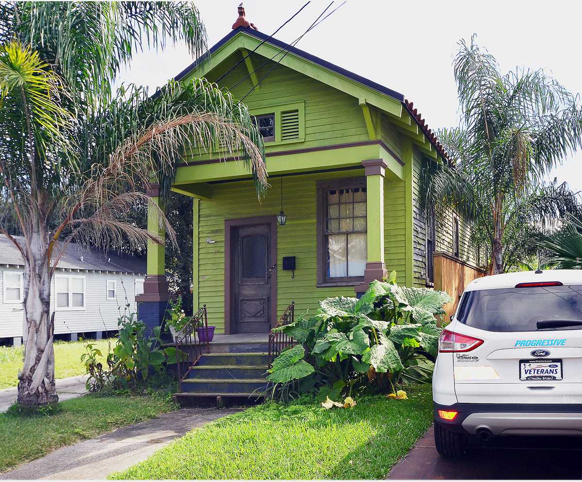 2 story shotgun house