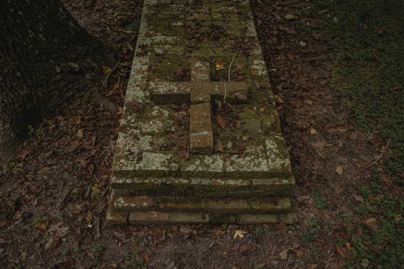 CR-Hidden-Cemetery_Evangeline-Parish_Olivia-Perillo---34.jpg