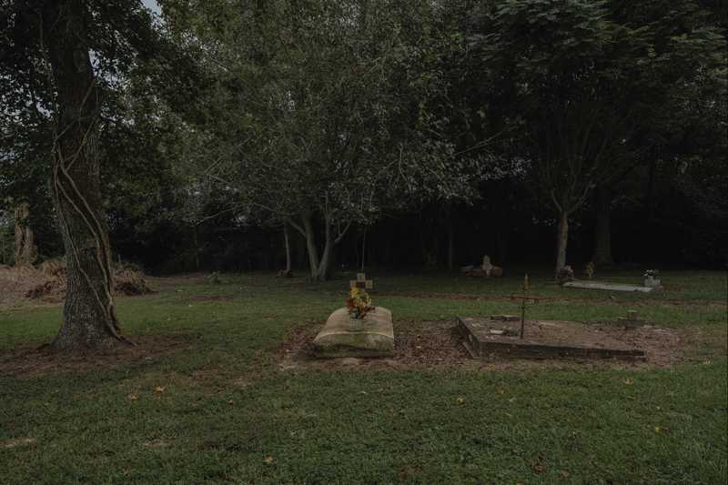 CR-Hidden-Cemetery_Evangeline-Parish_Olivia-Perillo---03.jpg