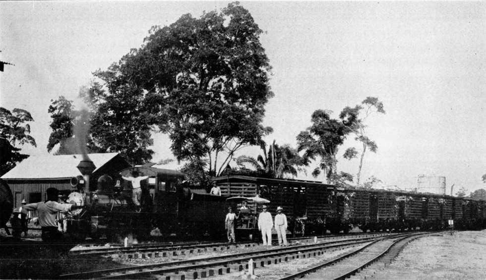 Station_on_railway_of_Standard_Fruit_&_Steamship_Co.,_Honduras.png