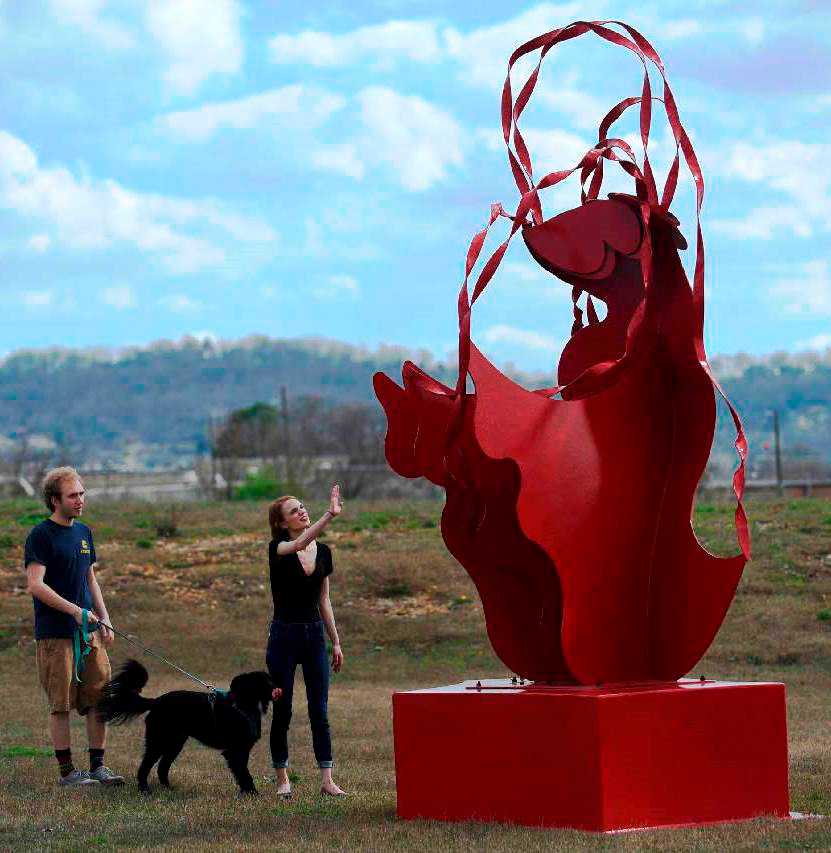 Sculpture-Fields_Dogs_Chattanooga-Times-Free-Press-(1).png