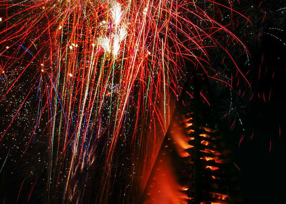 Festival of the Bonfires and Christmas on the River Country Roads